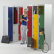 Image link to Standard Lockers page
